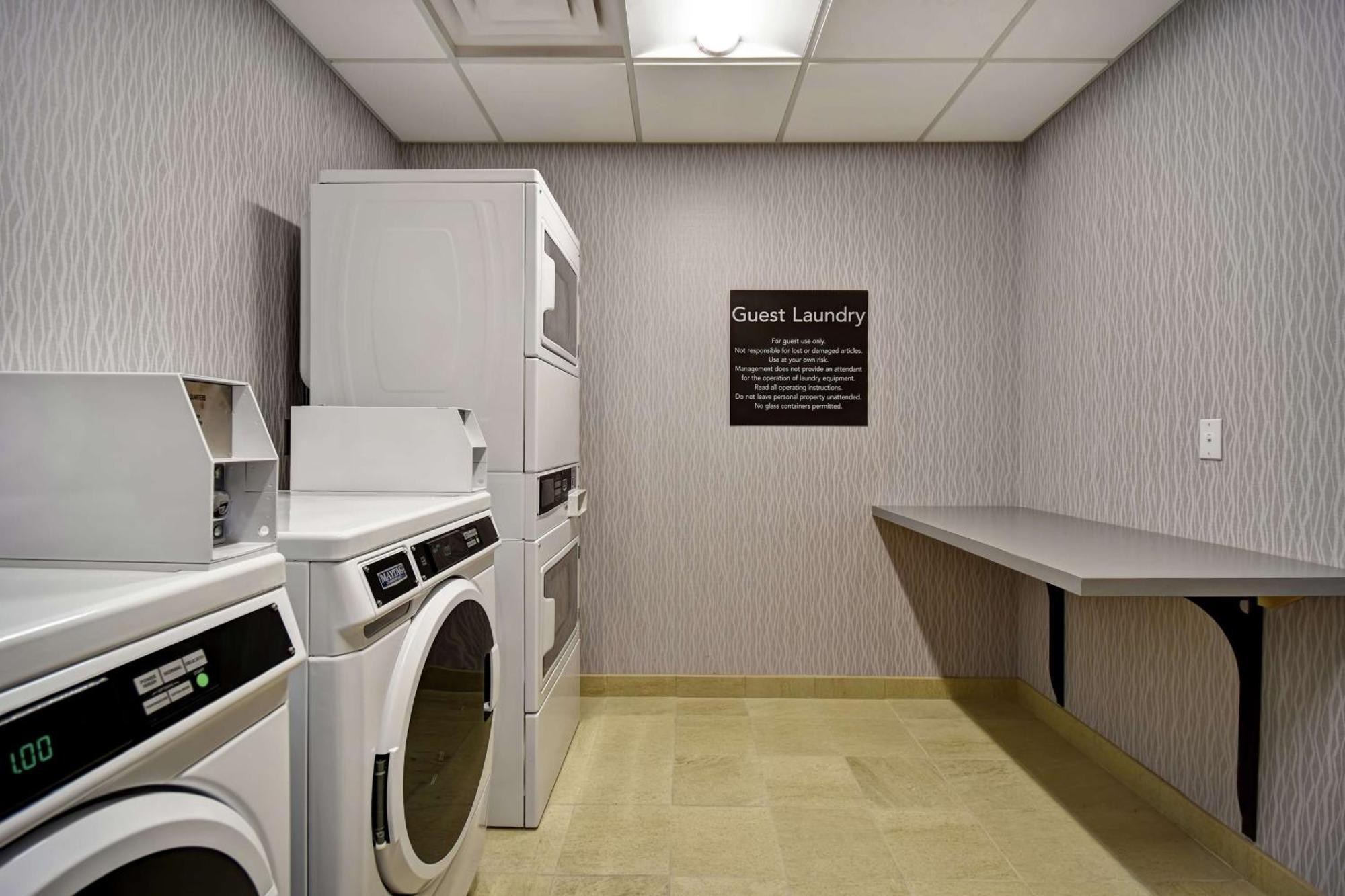 Homewood Suites By Hilton Salt Lake City Airport Buitenkant foto